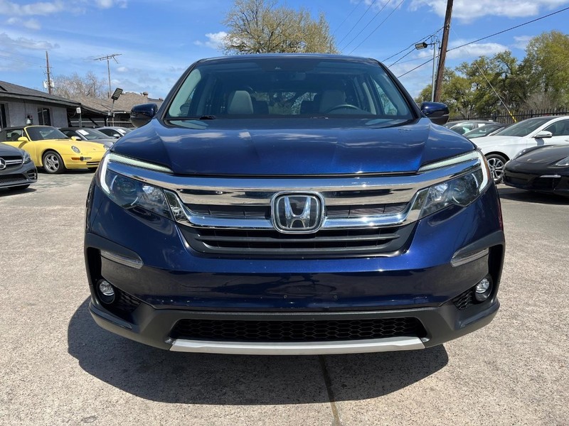 Honda Pilot Vehicle Full-screen Gallery Image 02