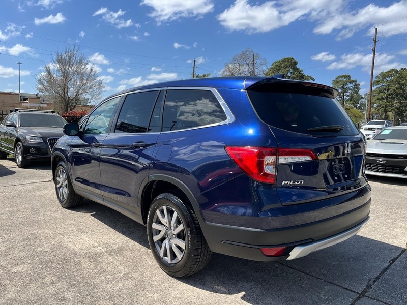 Honda Pilot Vehicle Full-screen Gallery Image 08