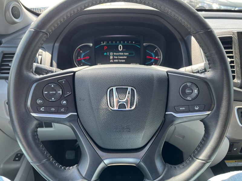 Honda Pilot Vehicle Full-screen Gallery Image 21