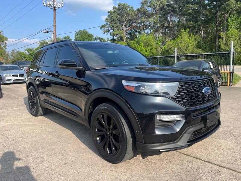 Ford Explorer Vehicle Full-screen Gallery Image 04