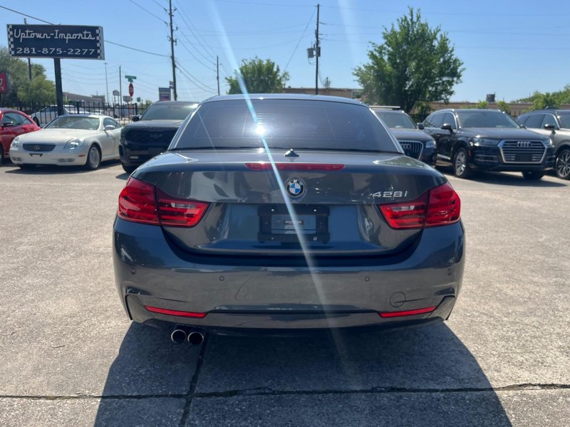 BMW 428i Vehicle Full-screen Gallery Image 12