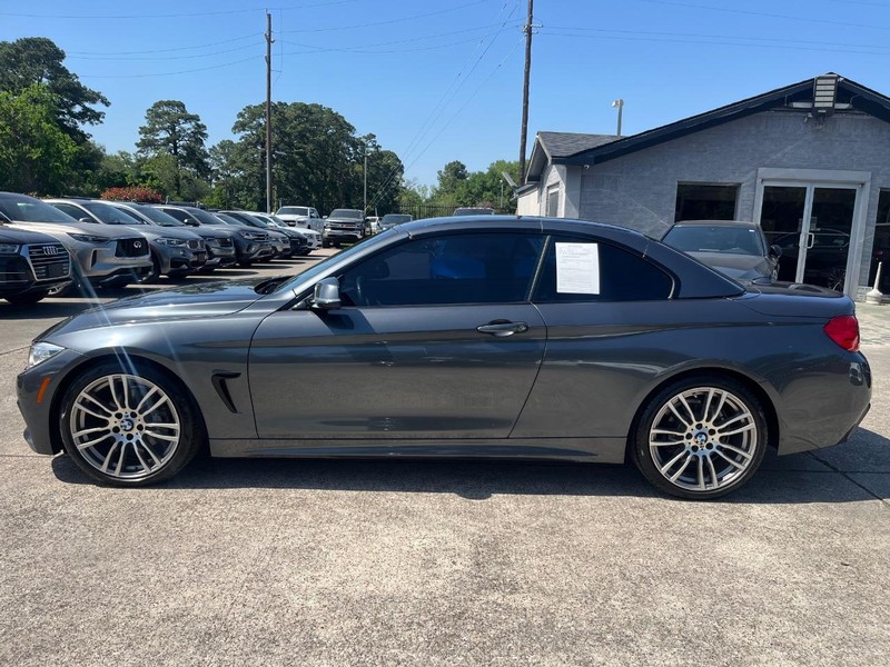 BMW 428i Vehicle Full-screen Gallery Image 16