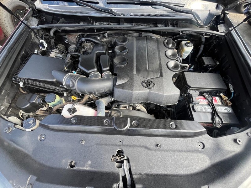 Toyota 4Runner Vehicle Full-screen Gallery Image 31
