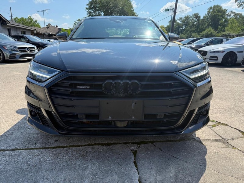 Audi A8 Vehicle Full-screen Gallery Image 02