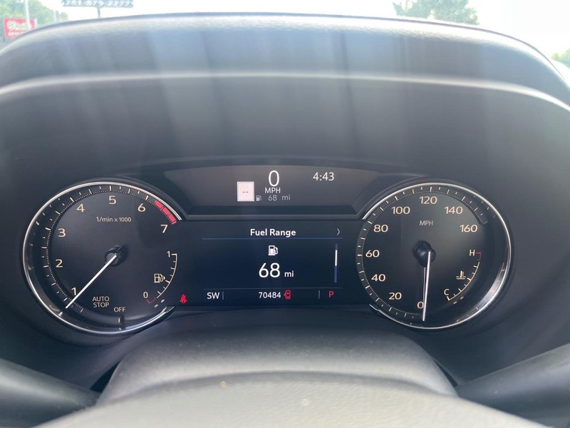 Cadillac CT4 Vehicle Full-screen Gallery Image 21