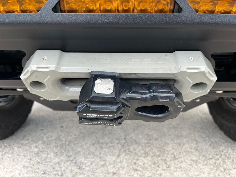 Toyota 4Runner Vehicle Full-screen Gallery Image 34