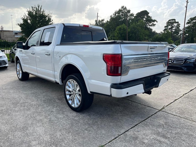 Ford F-150 Vehicle Full-screen Gallery Image 08