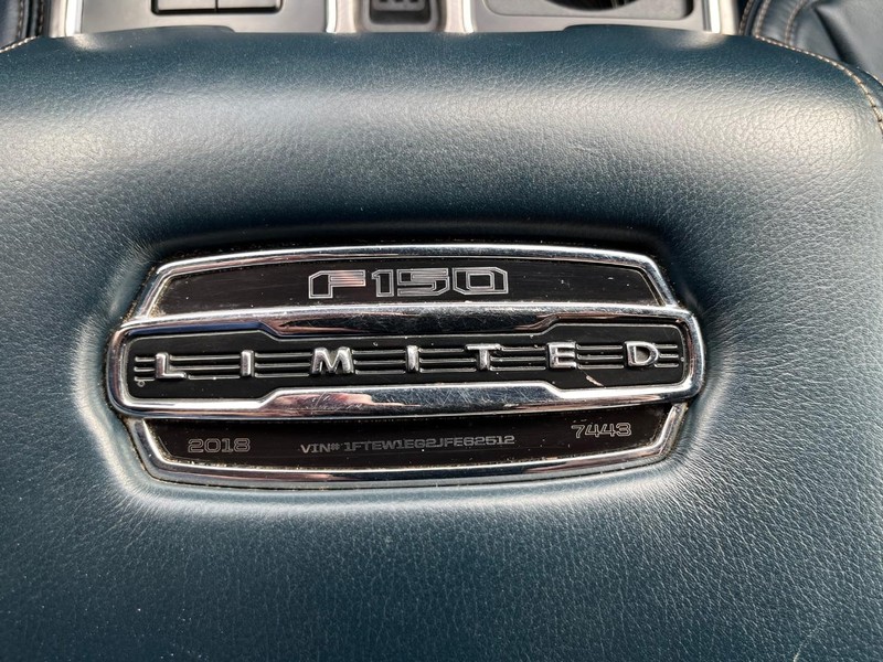 Ford F-150 Vehicle Full-screen Gallery Image 27