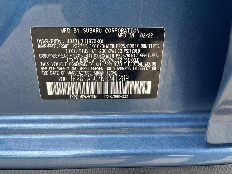 Subaru Crosstrek Vehicle Full-screen Gallery Image 27