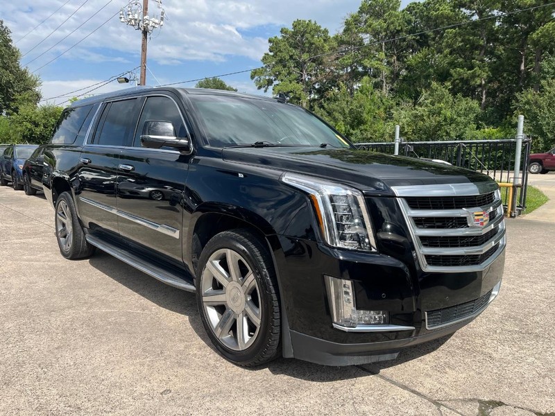 Cadillac Escalade ESV Vehicle Full-screen Gallery Image 04