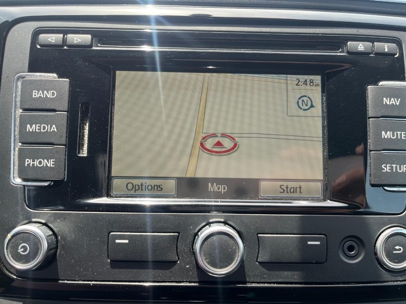 Volkswagen Beetle Vehicle Full-screen Gallery Image 20