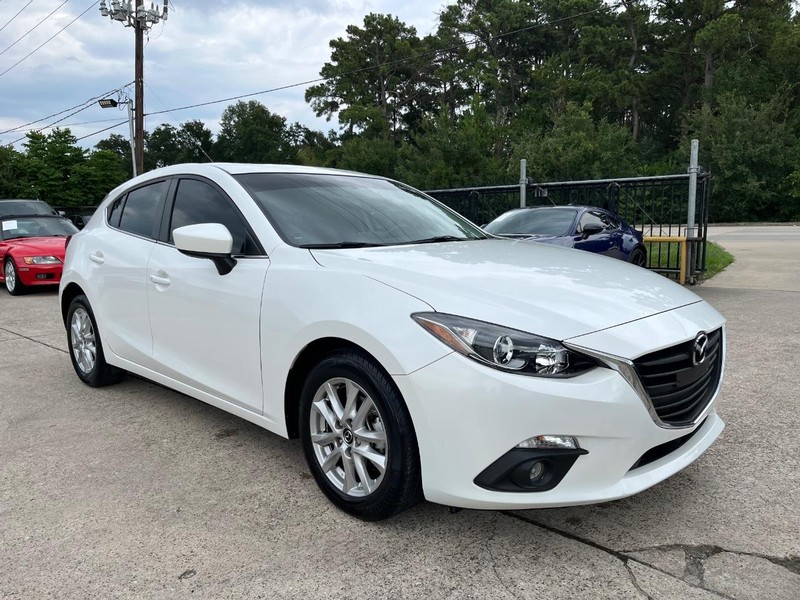 Mazda Mazda3 Hatchback Vehicle Full-screen Gallery Image 04
