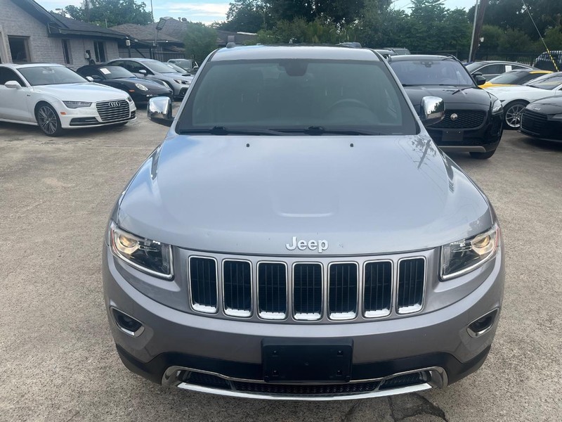 Jeep Grand Cherokee Vehicle Full-screen Gallery Image 03
