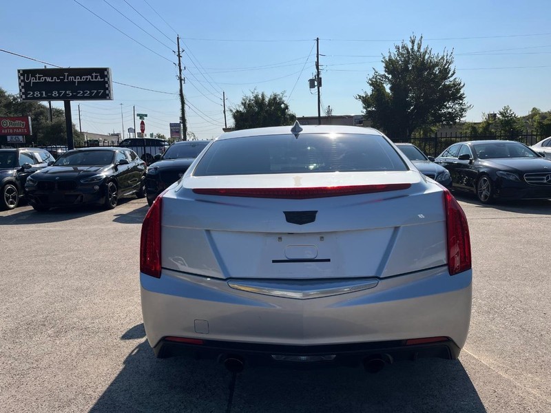 Cadillac ATS Sedan Vehicle Full-screen Gallery Image 07