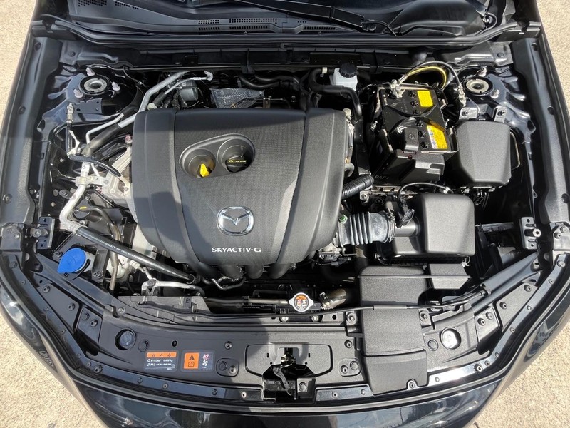 Mazda Mazda3 Hatchback Vehicle Full-screen Gallery Image 28