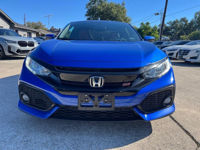 Honda Civic Coupe Vehicle Full-screen Gallery Image 02