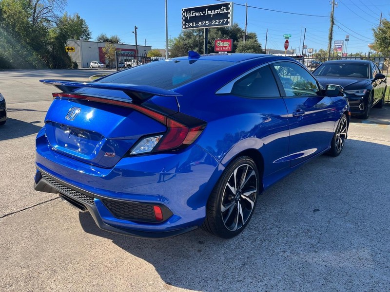 Honda Civic Coupe Vehicle Full-screen Gallery Image 06