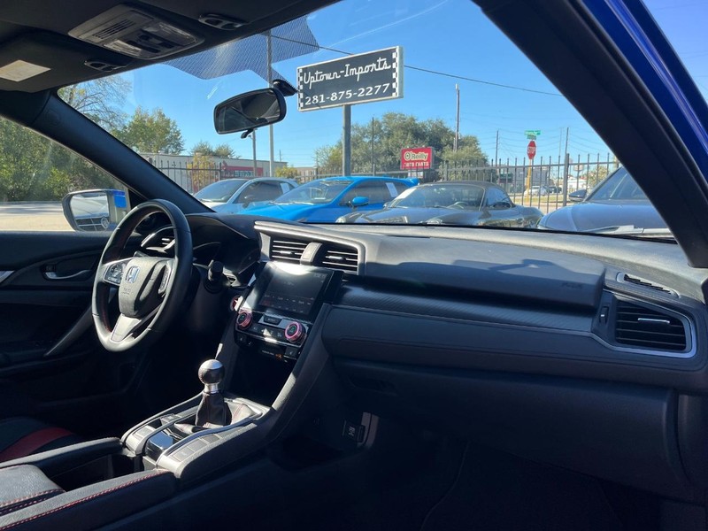 Honda Civic Coupe Vehicle Full-screen Gallery Image 13