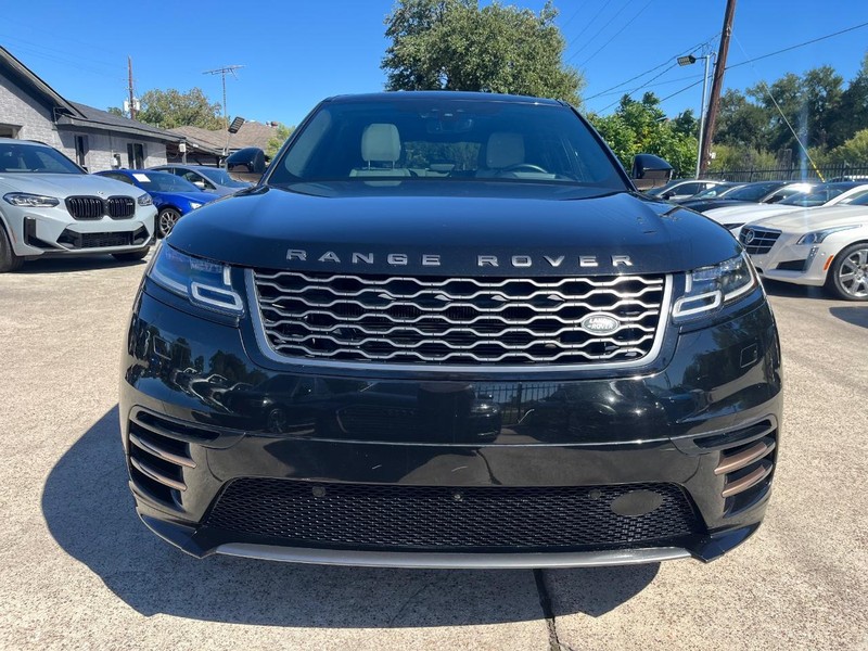 Land Rover Range Rover Velar Vehicle Full-screen Gallery Image 02