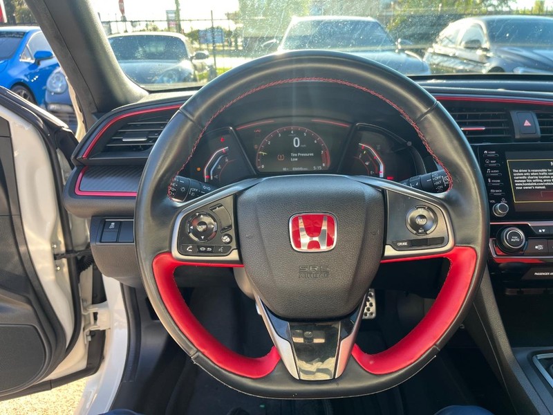 Honda Civic Type R Vehicle Full-screen Gallery Image 20