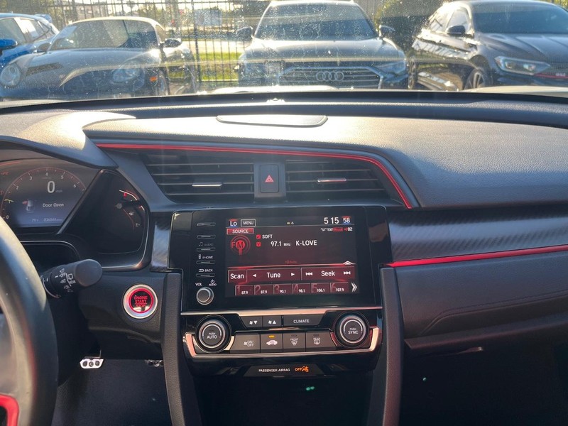 Honda Civic Type R Vehicle Full-screen Gallery Image 22