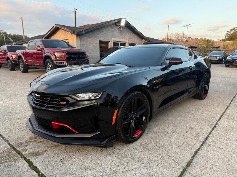 2023 Chevrolet Camaro 2LT's photo