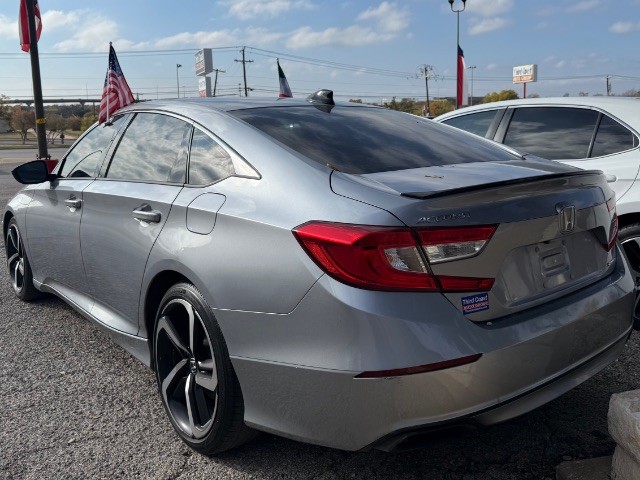 2021 Honda Accord Sport's photo