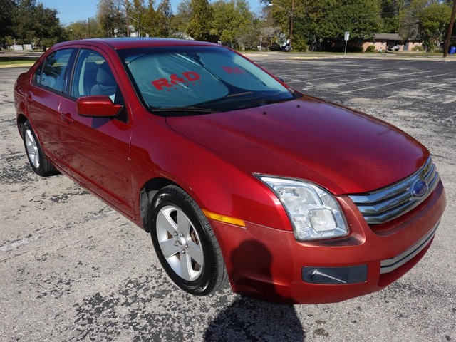 2009 Ford Fusion SE's photo