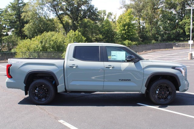 2024 Toyota Tundra Limited's photo