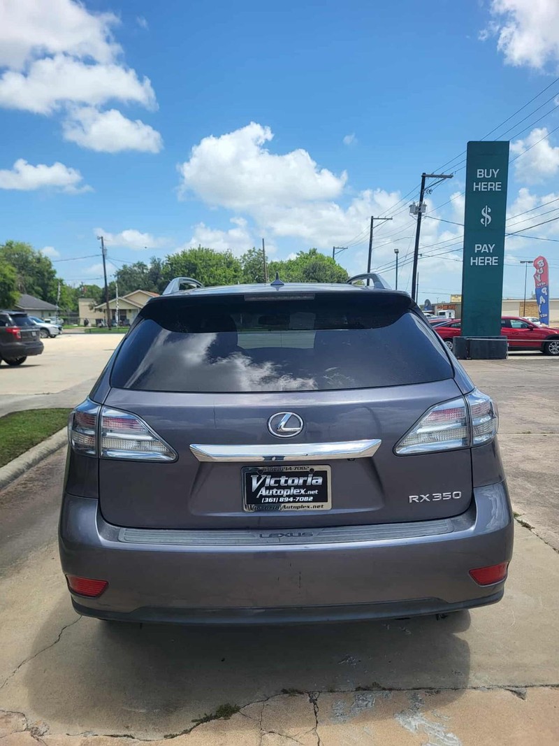Lexus RX 350 Vehicle Full-screen Gallery Image 4