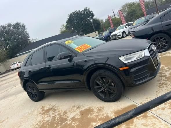 Audi Q3 Premium - Victoria TX
