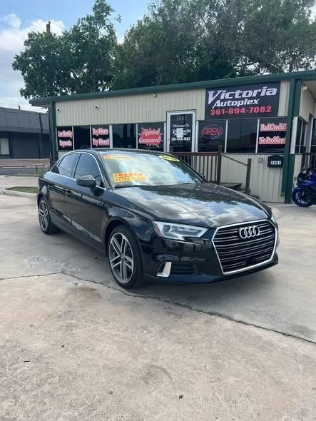 Audi A3 Sedan Premium 40 TFSI - Victoria TX