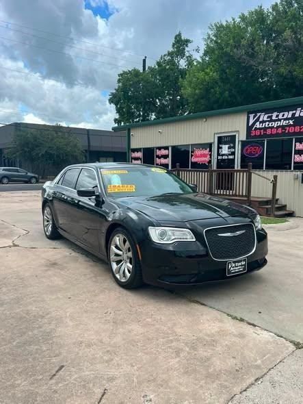 Chrysler 300 Touring L - Victoria TX