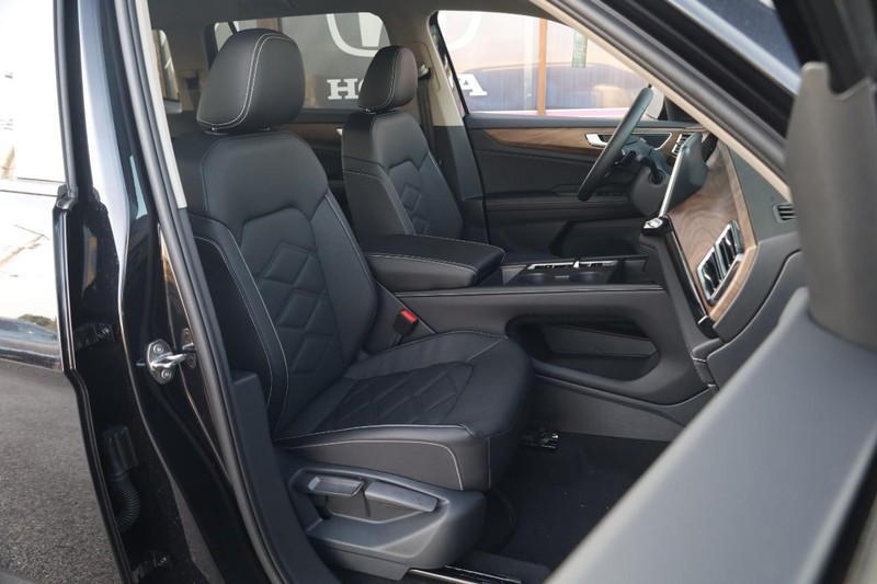 Volkswagen Atlas Vehicle Image 27