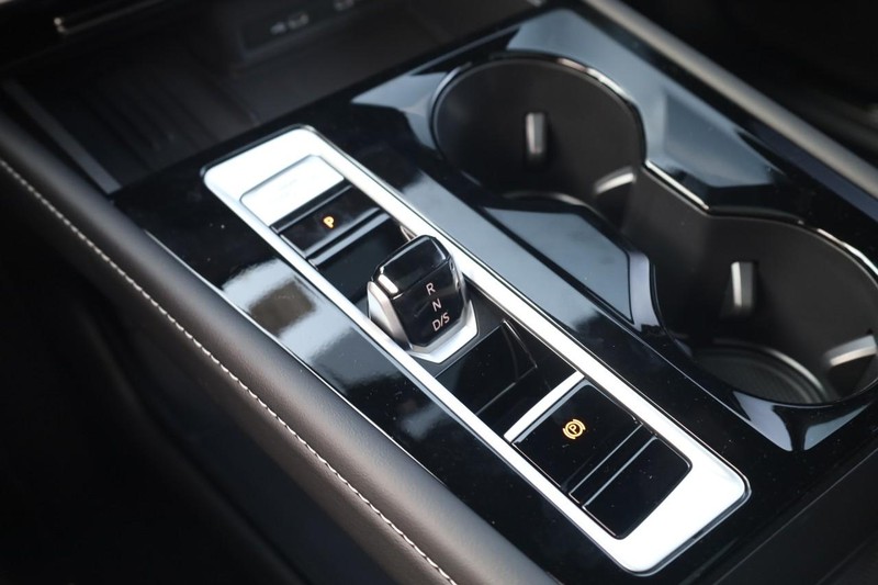 Volkswagen Atlas Cross Sport Vehicle Image 19