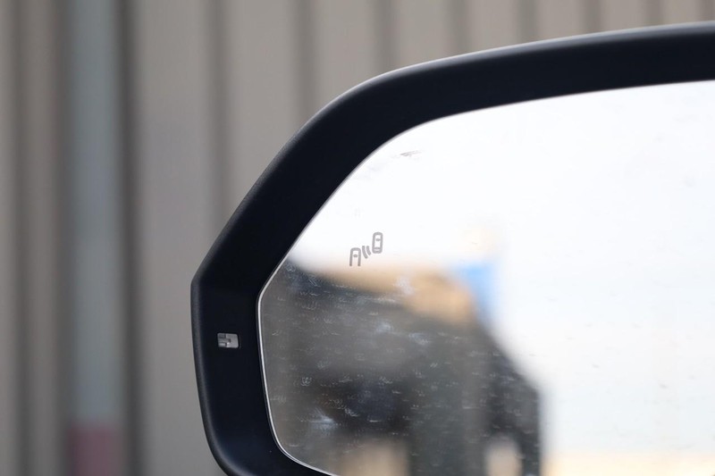 Volkswagen Atlas Cross Sport Vehicle Image 23