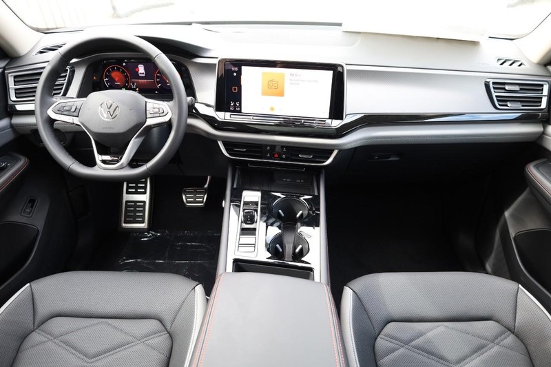 Volkswagen Atlas Vehicle Image 26