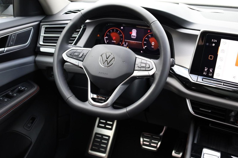 Volkswagen Atlas Vehicle Image 27