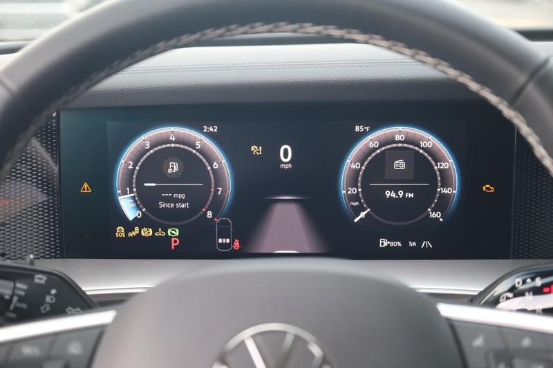 Volkswagen Tiguan Vehicle Image 10