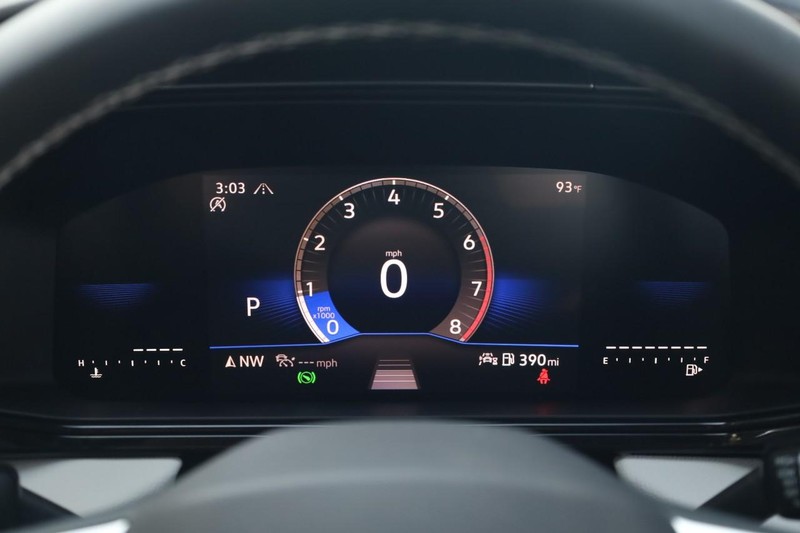 Volkswagen Taos Vehicle Image 10