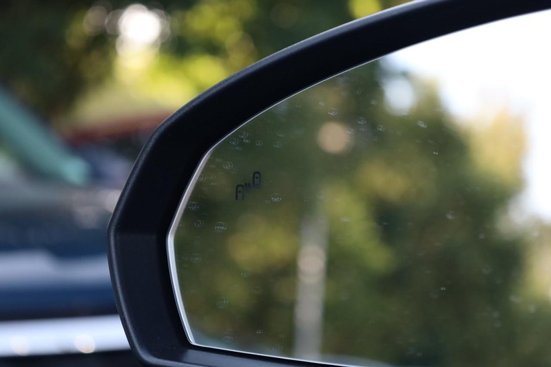 Volkswagen Taos Vehicle Image 19