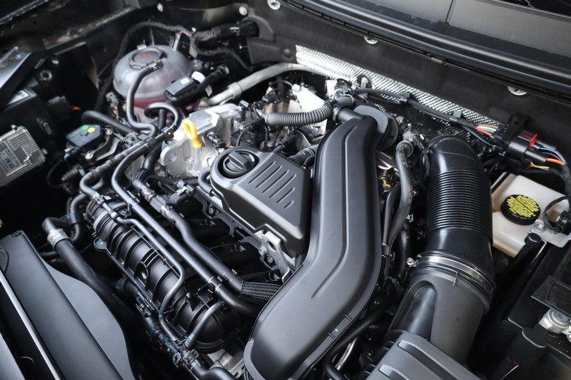 Volkswagen Taos Vehicle Image 24