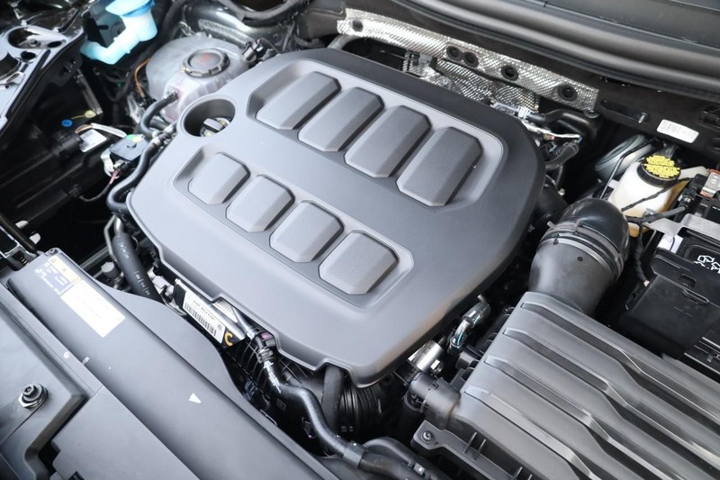 Volkswagen Tiguan Vehicle Image 26