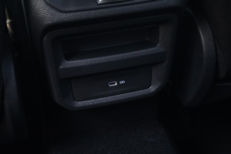 Volkswagen Taos Vehicle Image 21