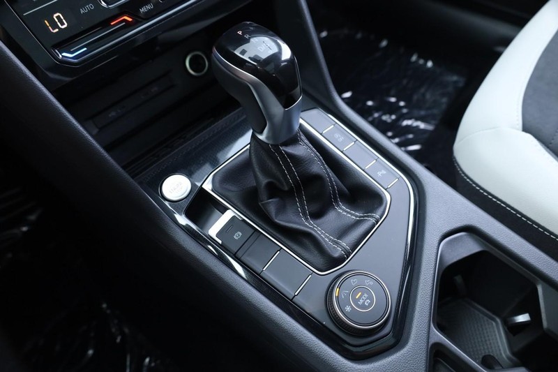 Volkswagen Taos Vehicle Image 17