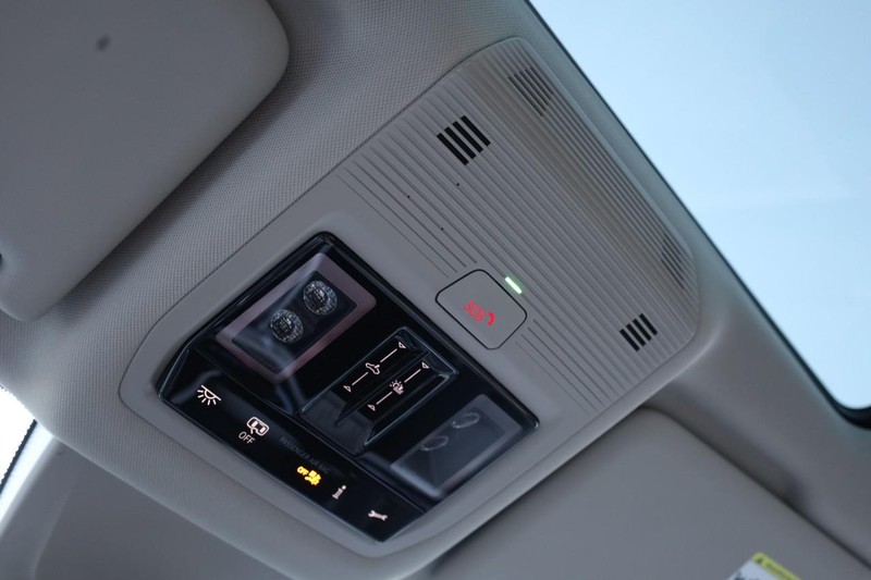 Volkswagen Atlas Vehicle Image 22