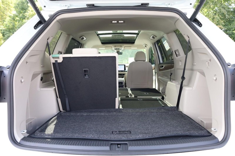 Volkswagen Atlas Vehicle Image 08