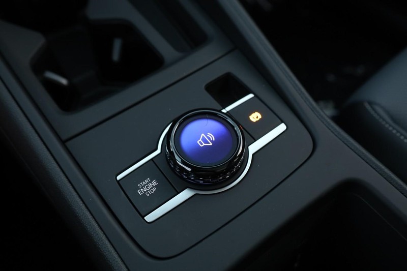 Volkswagen Tiguan Vehicle Image 17