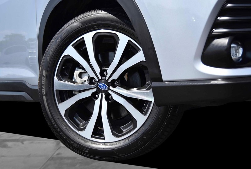 Subaru Forester Vehicle Image 03