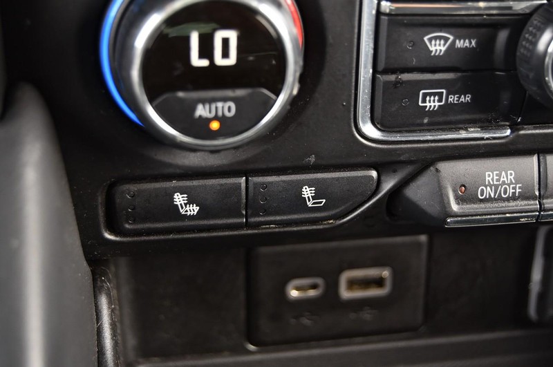 Chevrolet Tahoe Vehicle Image 19